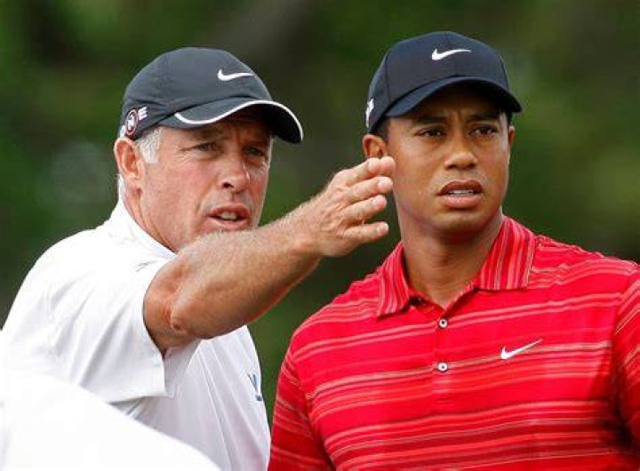 Ex-Caddie Steve Williams, Who Won 63 PGA Tour Titles and 13 Major Championships
With Tiger Woods, Reportedly Earned THIS Much in 12 Years