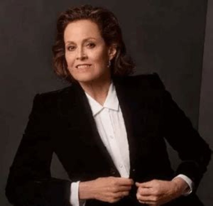 Exploring The Life And Career Of Sigourney Weaver: A Hollywood Icon