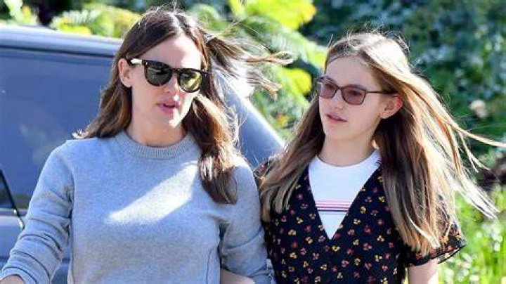 Exploring The Life Of Violet Affleck: A Rising Star In Hollywood