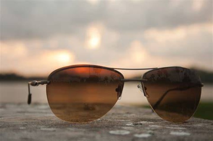 Eyewear, Fashion, Photography, Cool, Sunglasses, Performance, Headgear, Music artist, Event, Art, 