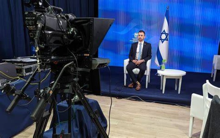 Eylon Levy: The Life Of An Israeli Spokesperson And His Wife