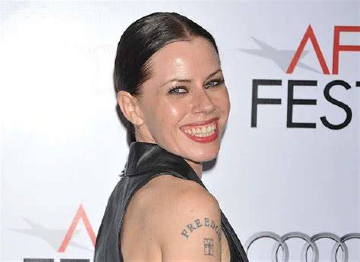 Fairuza Balk net worth