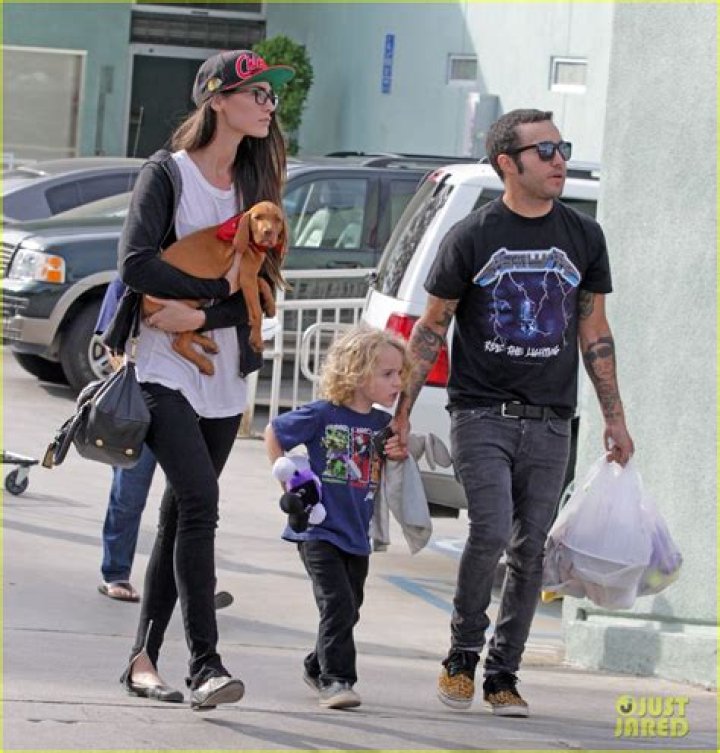 Fall Out Boy's Pete Wentz Welcomes Daughter Marvel