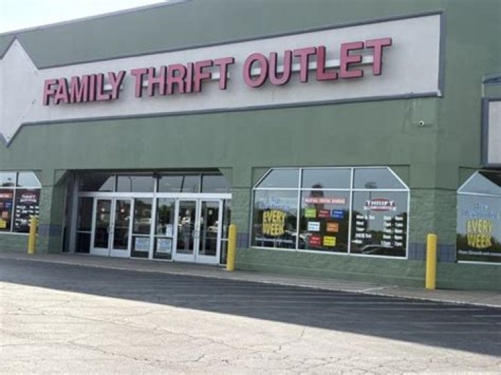 FAMILY THRIFT OUTLET Updated August 2024 2157 Red Bluff Rd