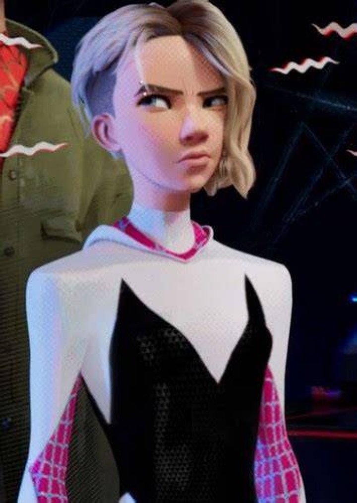 Fan Casting Elle Fanning as Gwen Stacy in Spider-Man Into the Spider Verse Live Action on myCast