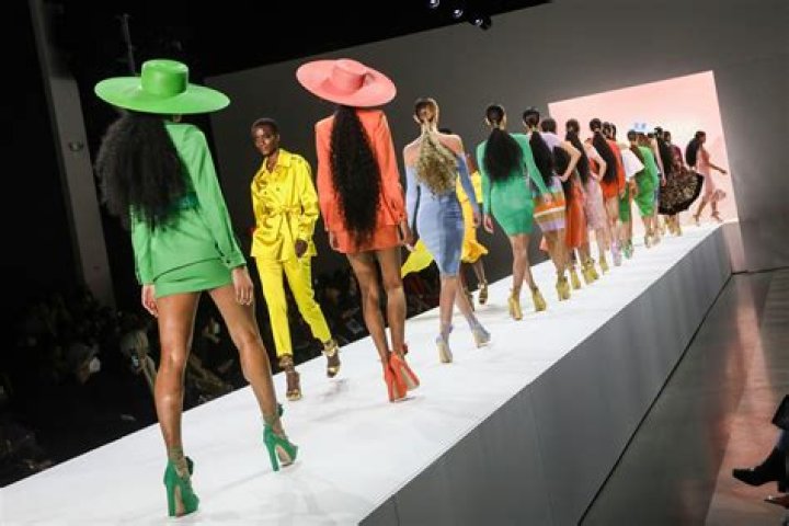 Fashion model, Fashion show, Fashion, Dress, Clothing, Gown, Runway, Red, Haute couture, Model, Fashion model, Fashion show, Fashion, Dress, Clothing, Gown, Runway, Red, Haute couture, Model,