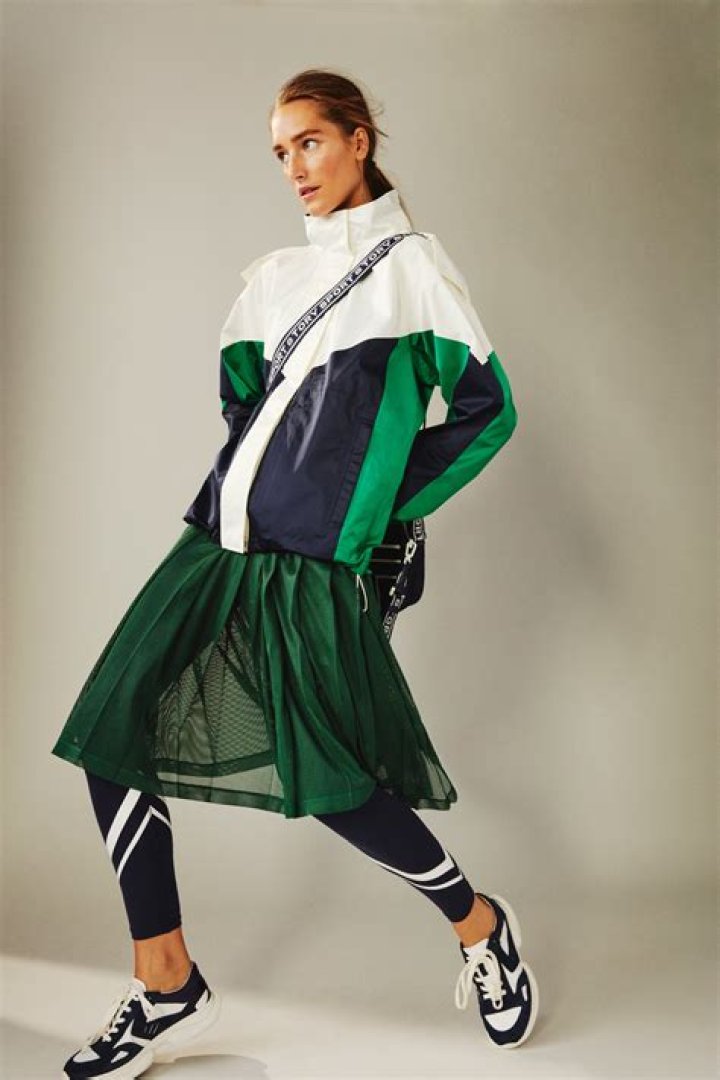 Fashion wear , Lingerie, Sport wear EMMA HERNAN Everyday Outfits And