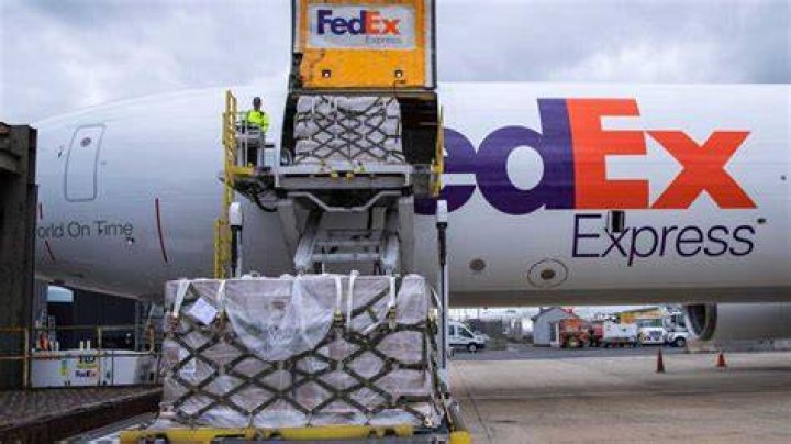 FedEx's contact number, address, locations, business hours in 2022