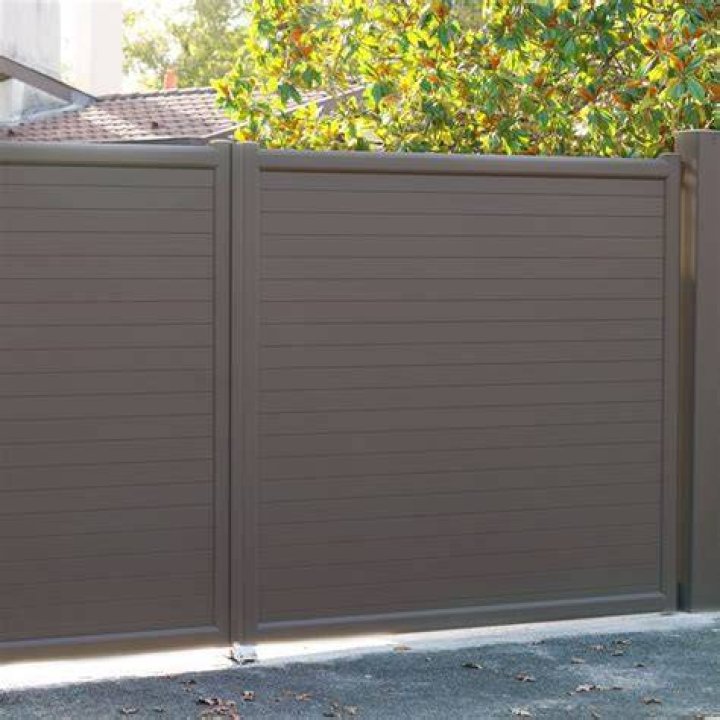 Fhm Brown Fence Gettyimages 1369502857 Jvedit