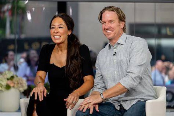 Fixer Upper's Chip And Joanna Gaines Have Signed With A Hollywood Talent Agency
