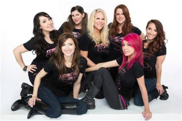 frag_dolls