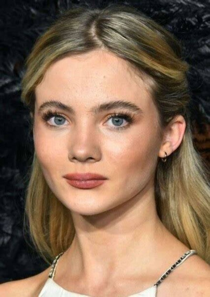 Freya Allan Fan Casting