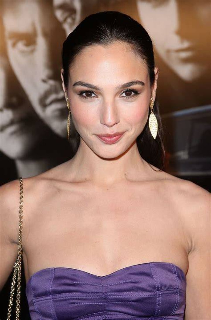 Gal Gadot Celebrity Stars, Celebrity Feet, Celebrities, Celebs