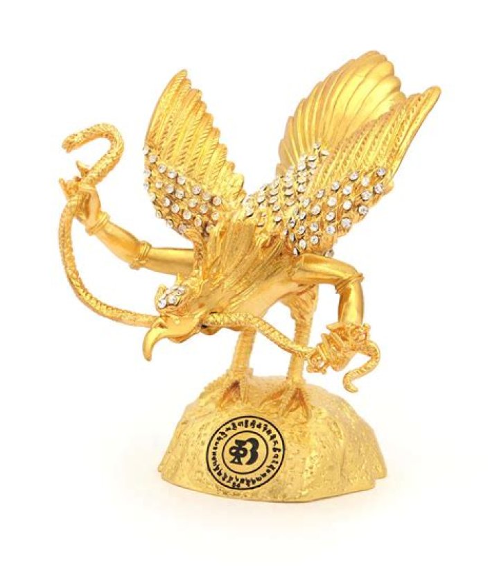 Garuda Painting in Home According to Feng Shui: Benefits of Garuda Painting in Vastu Shastra