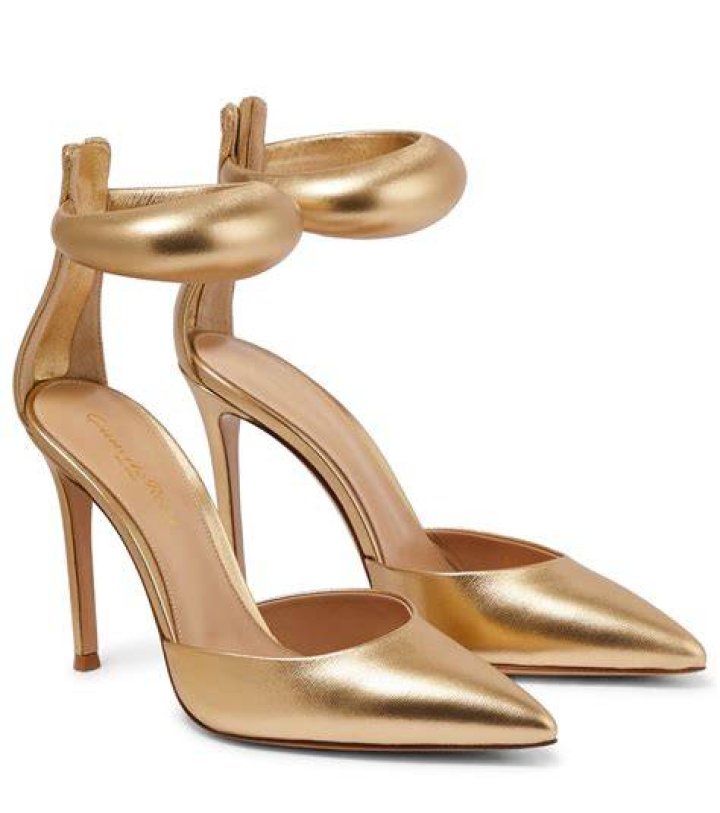 Gianvito Rossi metallic pumps