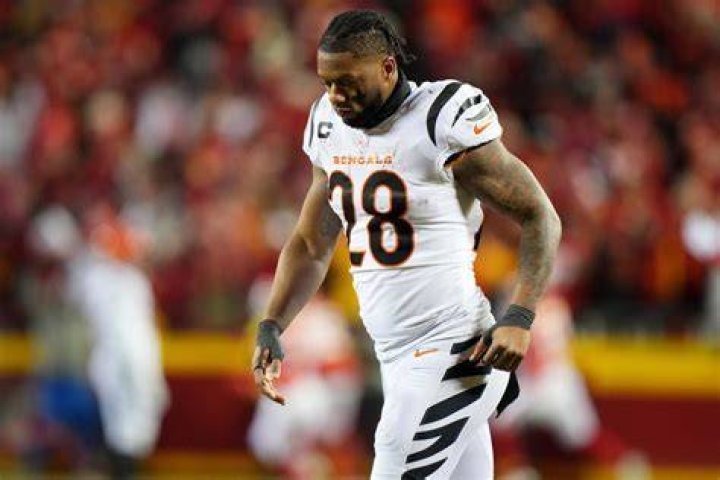 “Goal Is…”: Agent Reveals the Reason Joe Mixon Did Not Pull a Saquon Barkley on
the Cincinnati Bengals