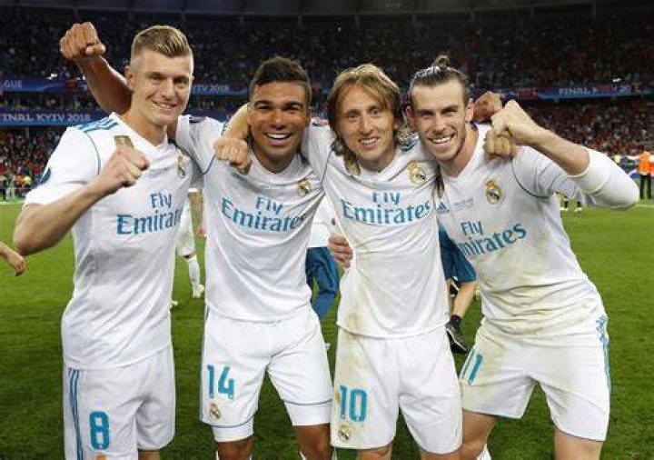 greatest midfield trios of all time