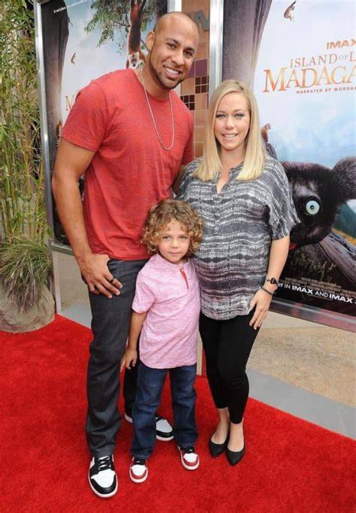 Hank Baskett weight