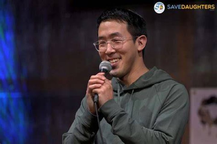 Hans Kim Girlfriend, Net Worth, Family, Height, Wikipedia