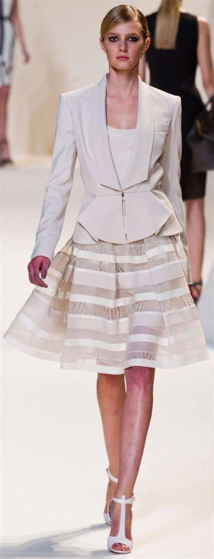 hbz-david-bowie-inspired-runway-gaultier spring 2013 imaxtree