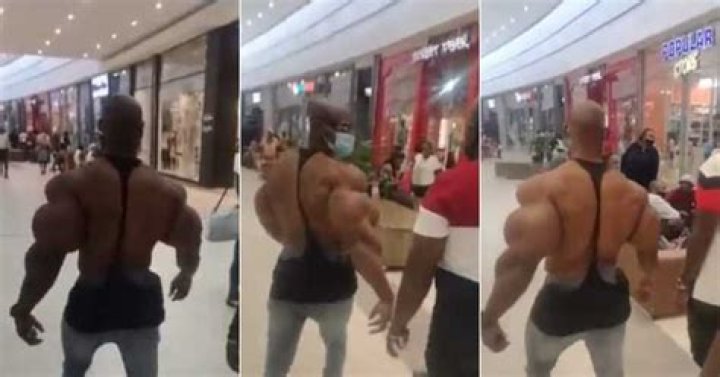 “He's Walking Like O Kakile”: Video of Insanely Buff Man Has SA Rolling on the Floor