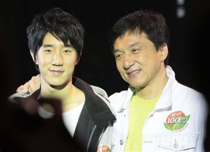 “He Seemed So Unenthusiastic Around Me”: Jackie Chan Once Revealed Contrasting
Emotions Years Before Declining to Keep $400 Million Fortune for His Son