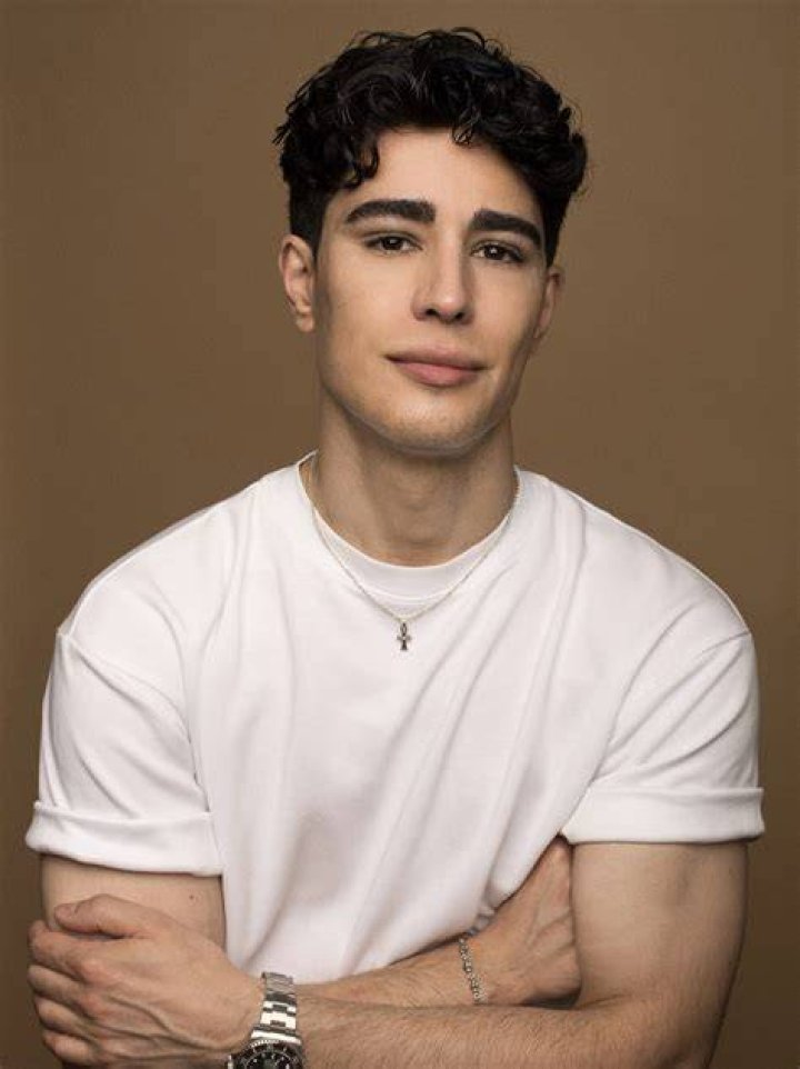 Headshot of Omid Scobie