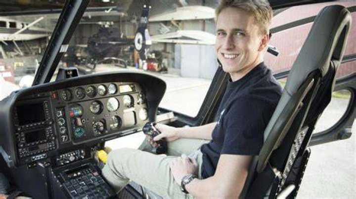 Helicopter pilot Brian Depauw told German tourists to get in the water. Photo / Supplied
