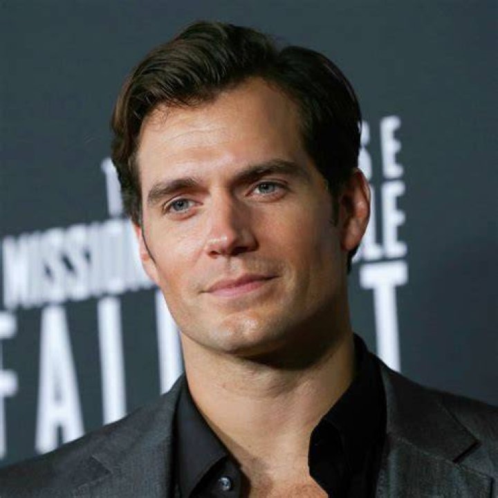 Henry Cavill, el hombre más guapo del mundo en 2022 por delante de Chris Hemsworth