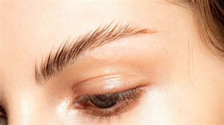 Here's How To Actually Do The Soap Brows Trend At Home