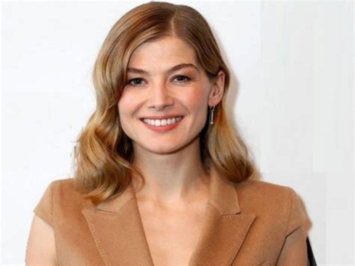 Here's What Rosamund Pike's Net Worth Really Is