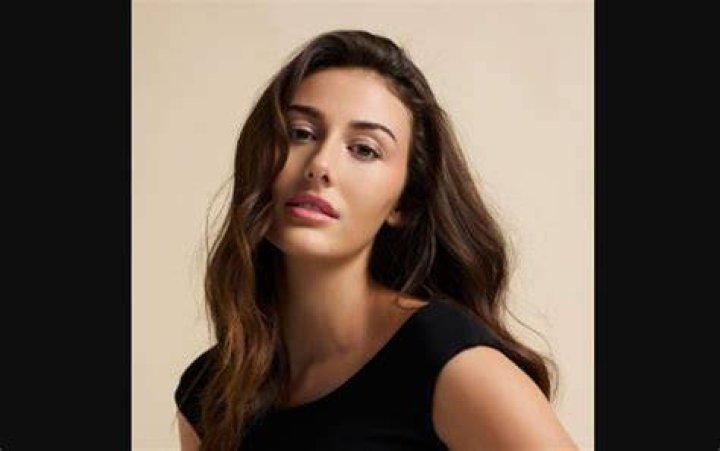 How Chloe Veitch Became A Fan Favorite