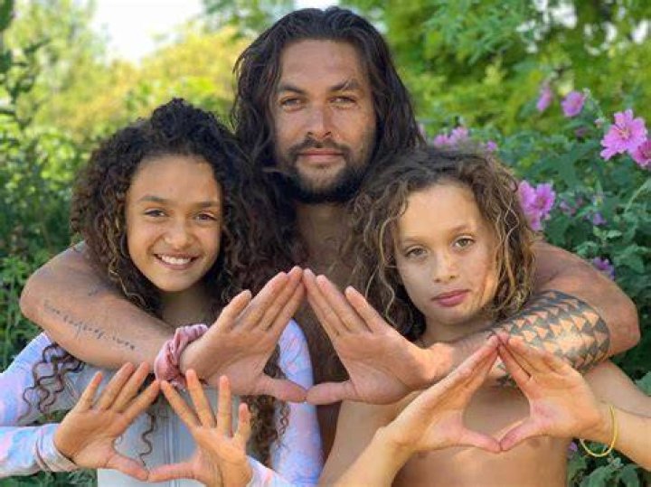How Jason Momoa Is Spending Holidays With His Kids