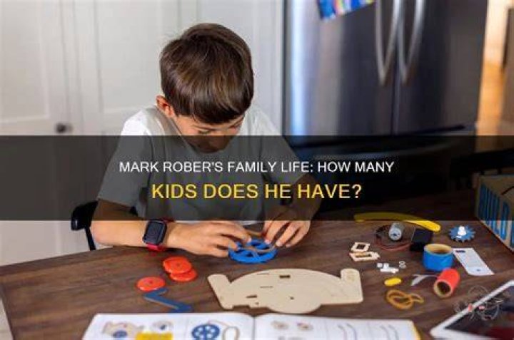 How many kids does Mark Cuban have? How many kids does Mark Cuban have?