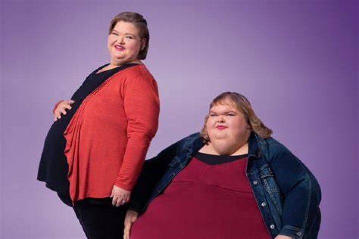 How Much 1000-Lb Sisters' Amy & Tammy Slaton Likely Weigh Now