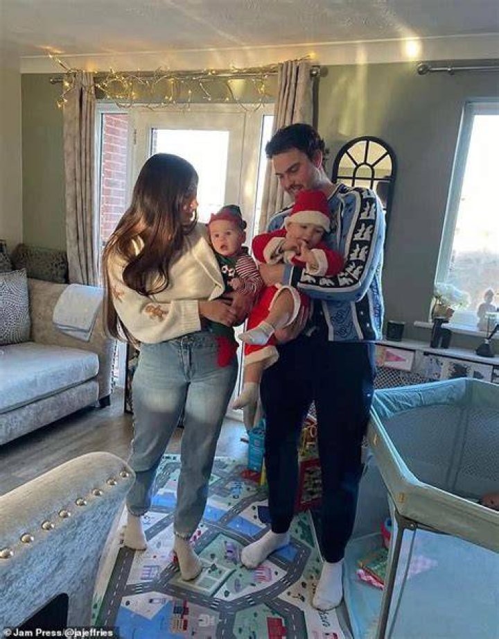 How She Got Her Body Back, 4 Months After Giving Birth!