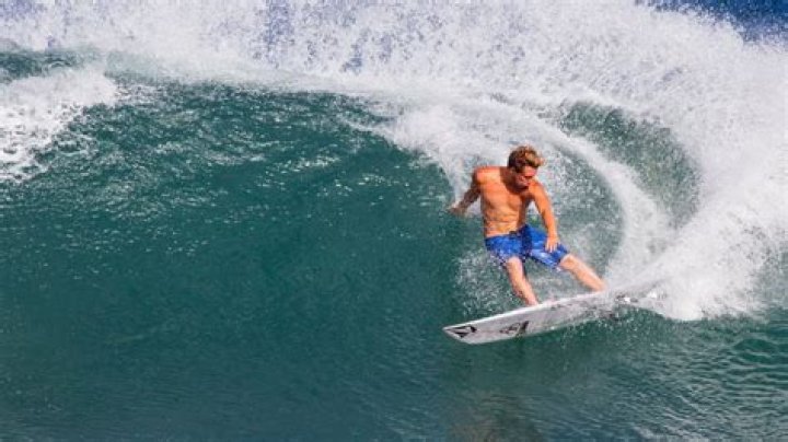 “I Have Full Vision”: Surfer Who Injured Eyes in Gruesome Incident, Talks
Comeback Plans and Beating the Odds