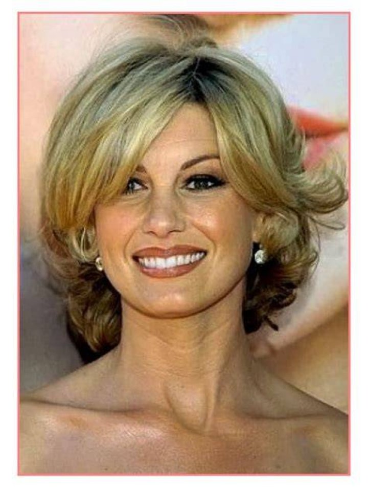 Incredible Hair Styles For 50 Plus 2022 ninoalex