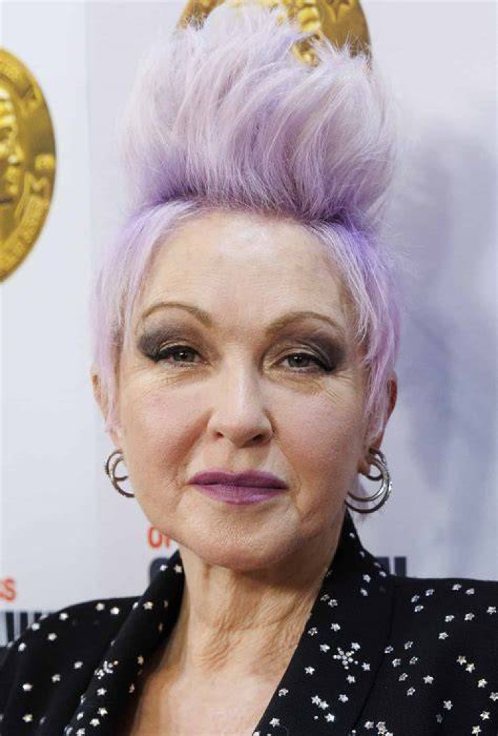 Inside Cyndi Lauper's Tragic Private Life Filled With Health Struggles