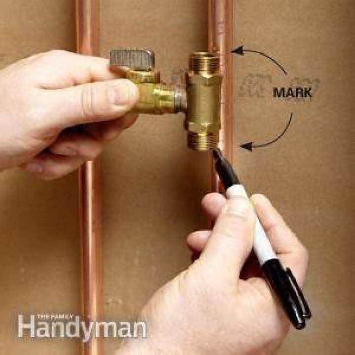 Install a Valve for an Icemaker (DIY)