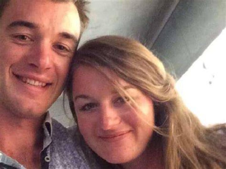 Is the Tromp family suffering from a rare shared psychotic disorder known as folie à deux?