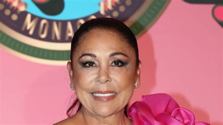 Isabel Pantoja, en su peor momento "No es capaz de levantar cabeza"