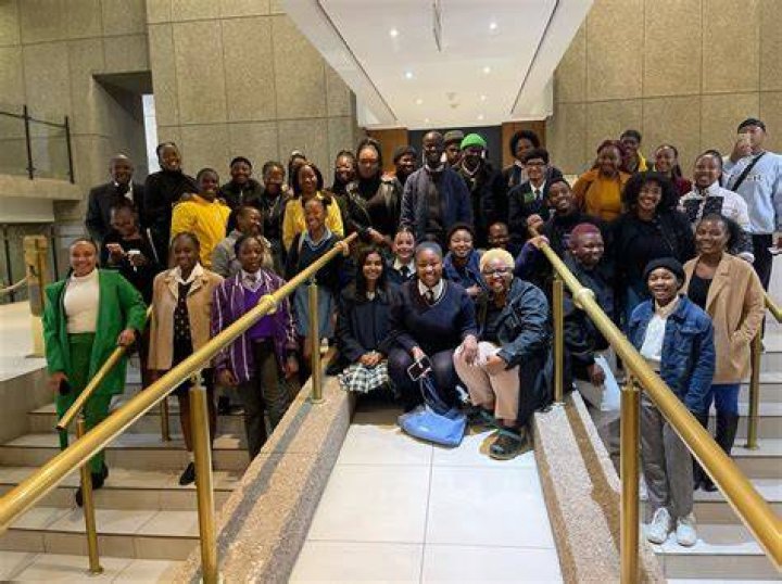 Itumeleng Parage Itumeleng Parage