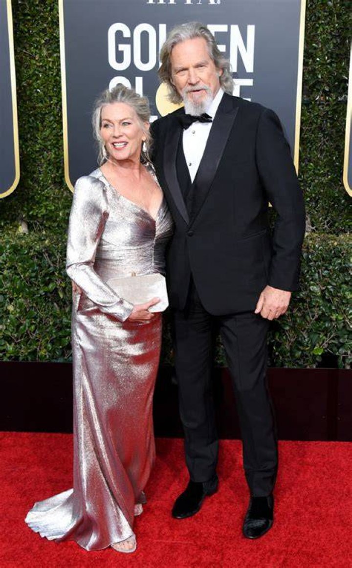 Jeff Bridges Delivers Somewhat Confusing Golden Globes Speech