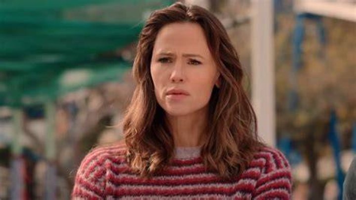 jennifer garner the last thing he told me apple tv