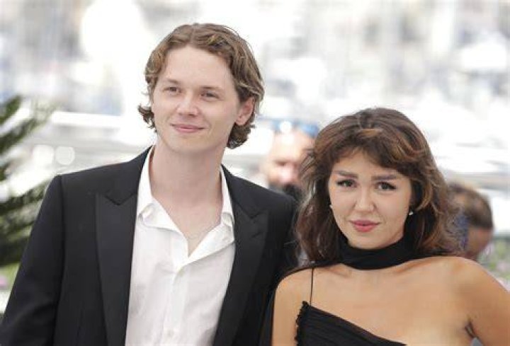 Joanne Whalley Relationships: A Look Into Her Personal Life