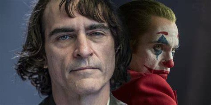 Joaquin Phoenix as Arthur Fleck in Joker and Heath Ledger in The Dark Knight