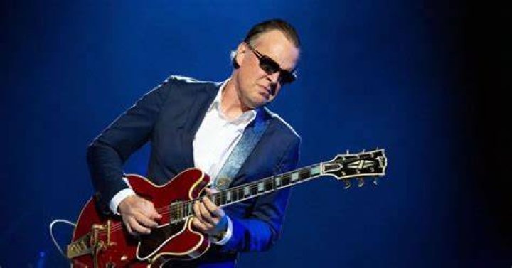 Joe Bonamassa Married: A Deep Dive Into His Personal Life And Relationships