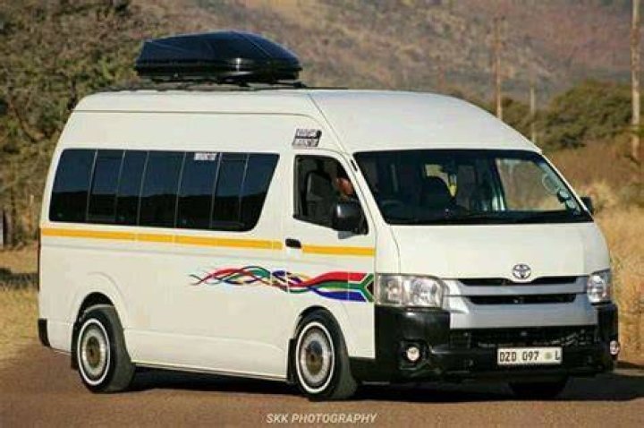 Johannesburg Toyota Quantum Taxi Driver Finds Room in Tight Space in Viral TikTok Video, “We Go Places” Johannesburg Toyota Quantum Taxi Driver Finds Room in Tight Space in Viral TikTok Video, “We Go Places”