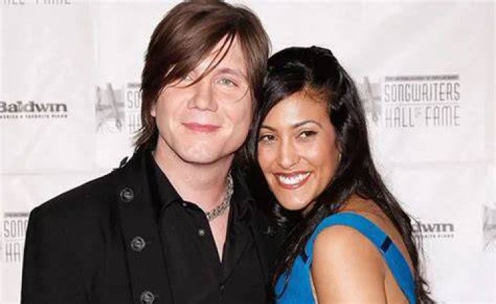 John Rzeznik Age, Net worth: Wife, Kids, Weight, Bio-Wiki